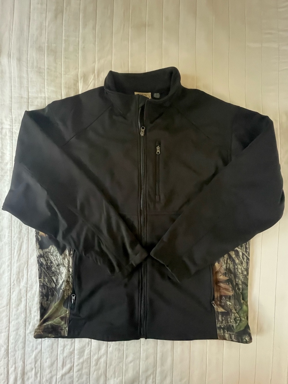 Tag Men's Black Fleece Lined Jacket with Camo Accents XL